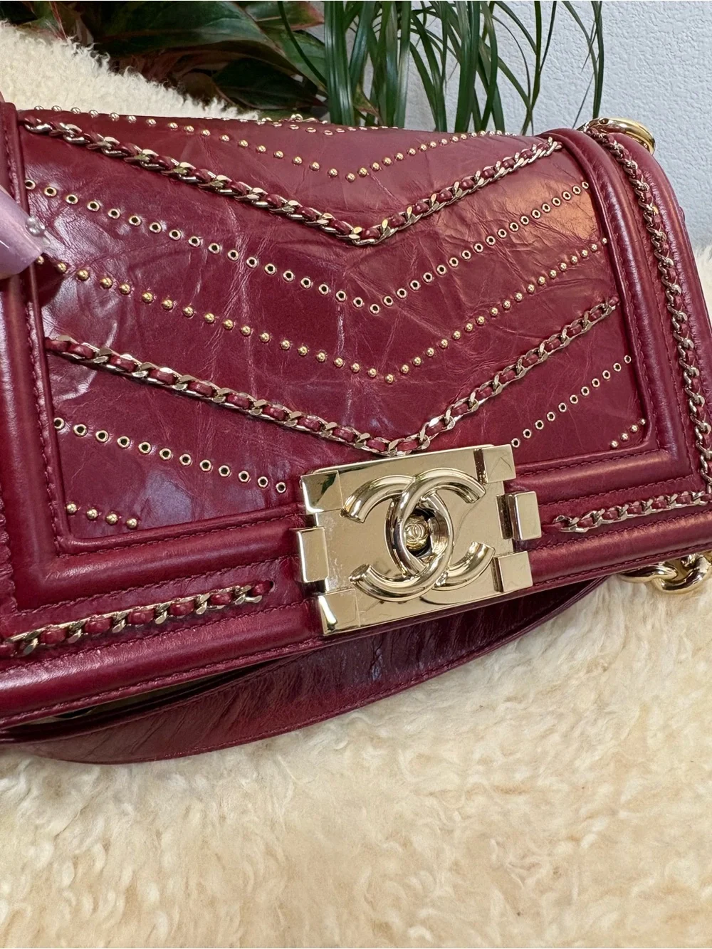 CHANEL Red Crumpled Calfskin Chevron Embellished Chain Boy Bag Small